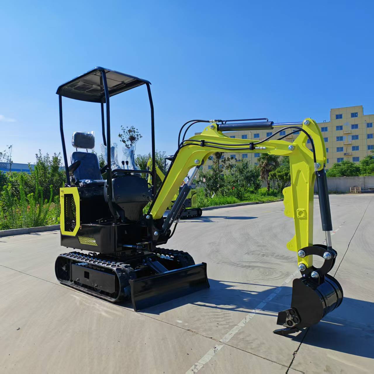 Mini Excavadora HT10 - 1