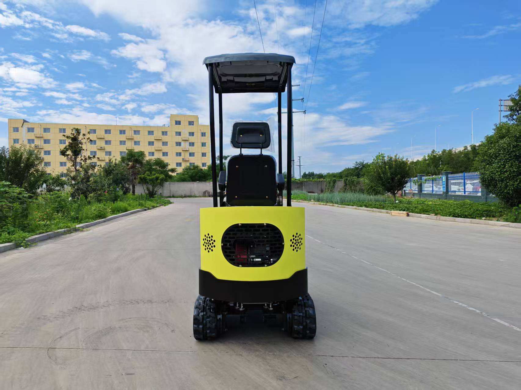 Mini Excavadora HT10 - 2