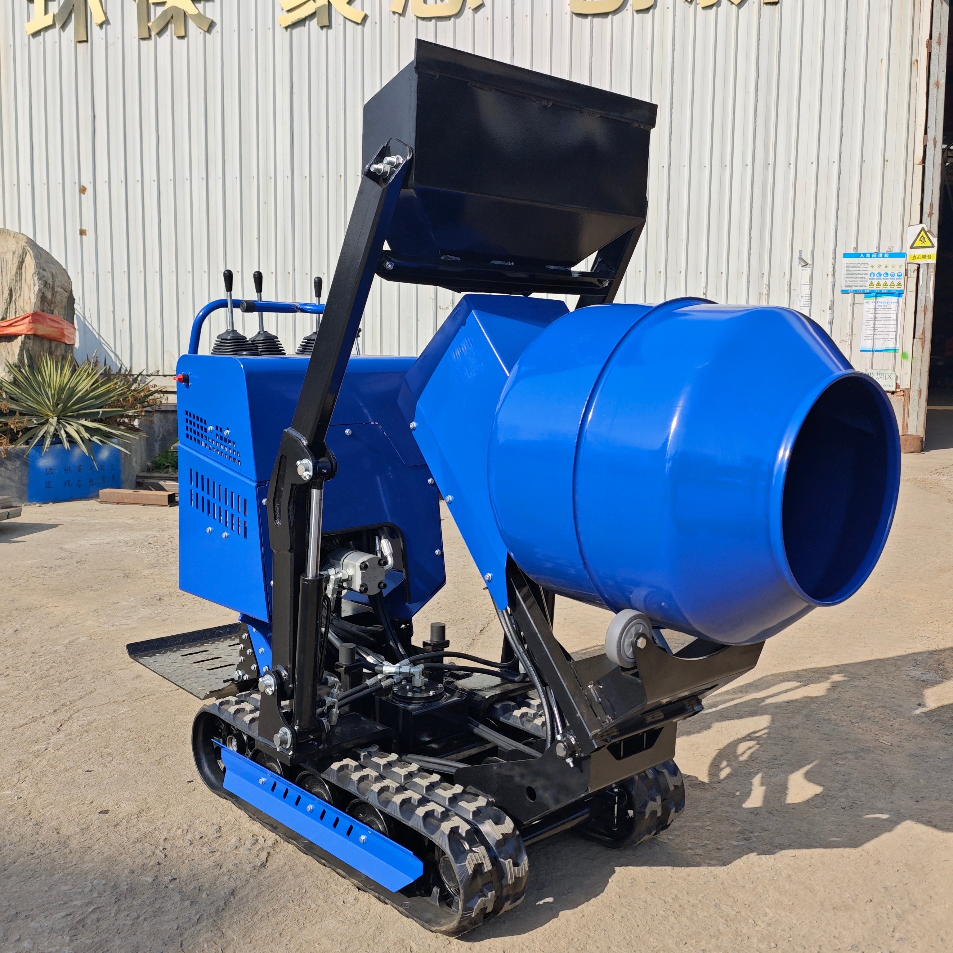 Hormiguera Crawler Concrete Mixer 500M Parameters
