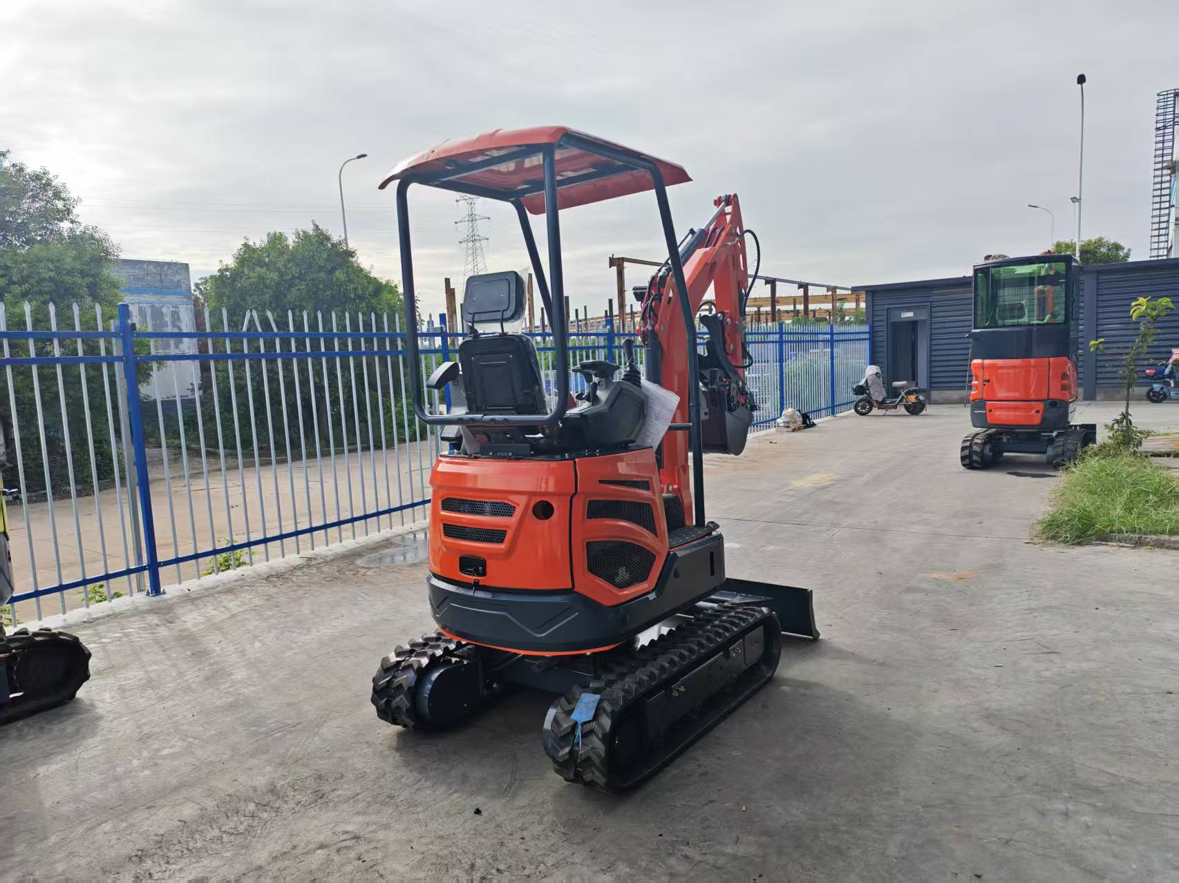 Mini Excavadora HT18