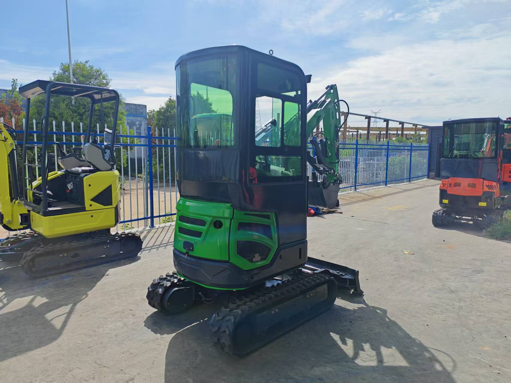 Mini Excavadora HN18