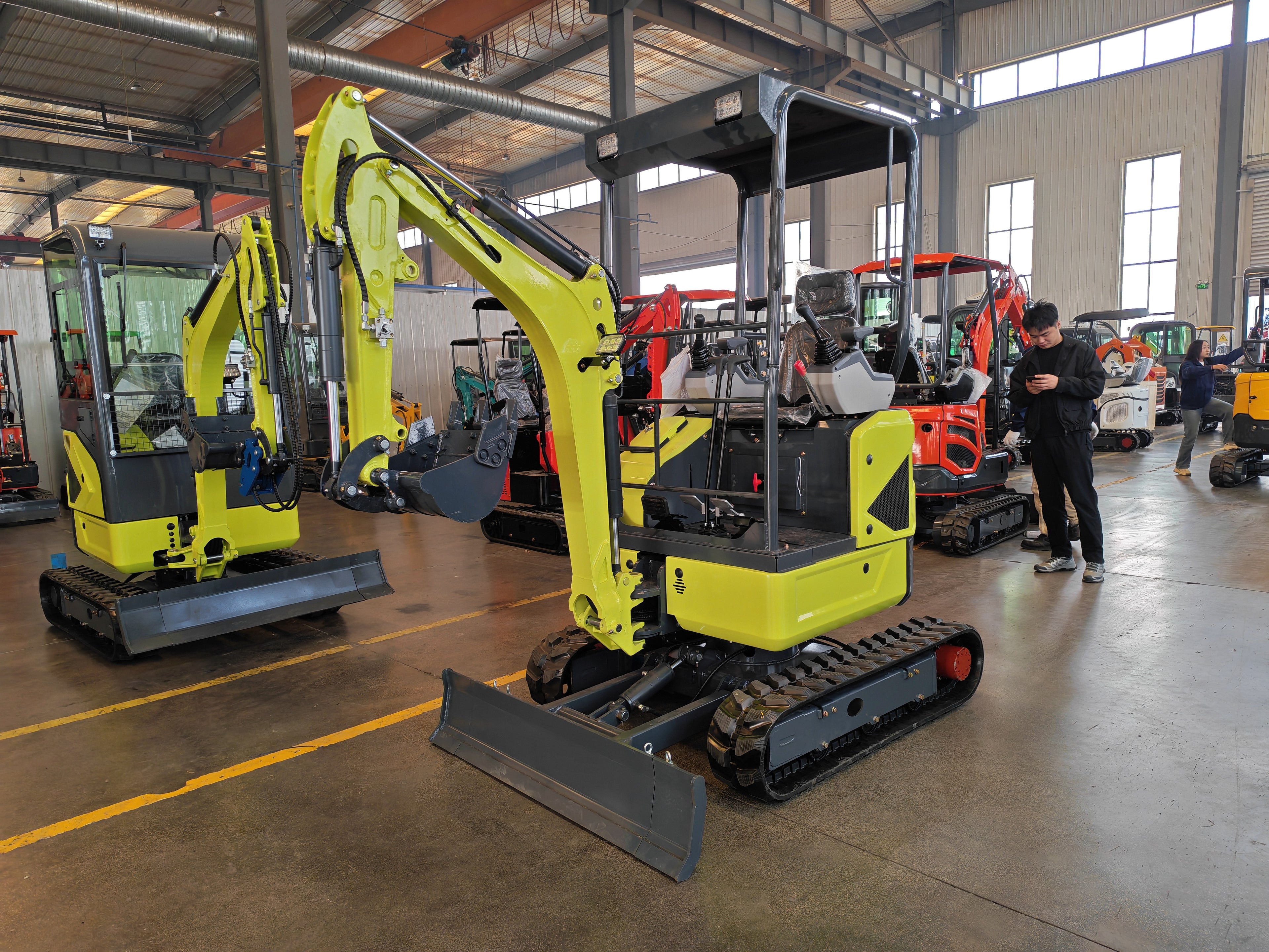 Mini Excavadora HN16